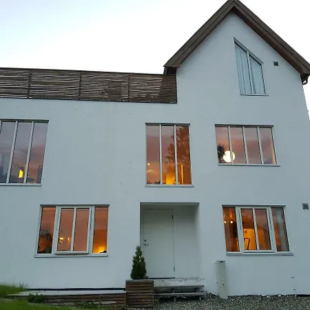 Hanevold Homestay Apartment